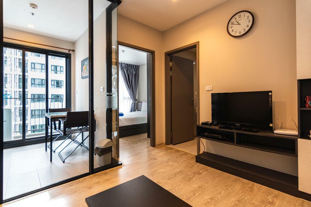 The Base Central Pattaya By Pattaya Holiday Exterior photo