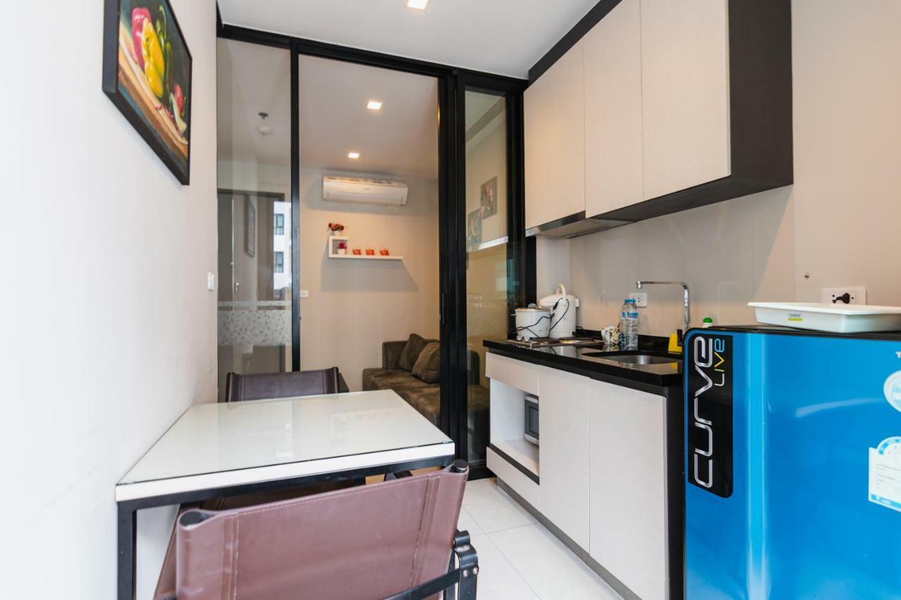 The Base Central Pattaya By Pattaya Holiday Exterior photo